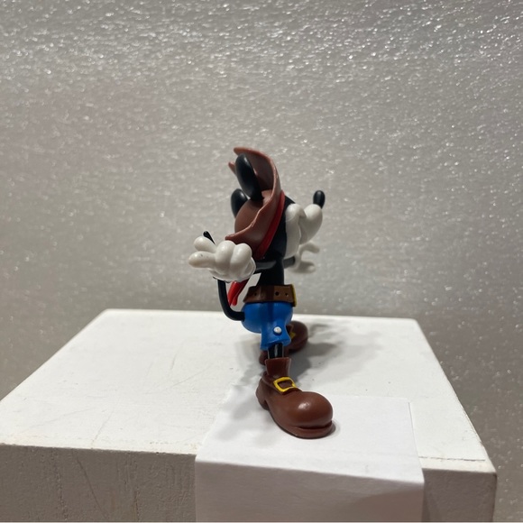 Pirate MICKEY MOUSE  Figure Disney 3" Toy - Picture 3 of 7